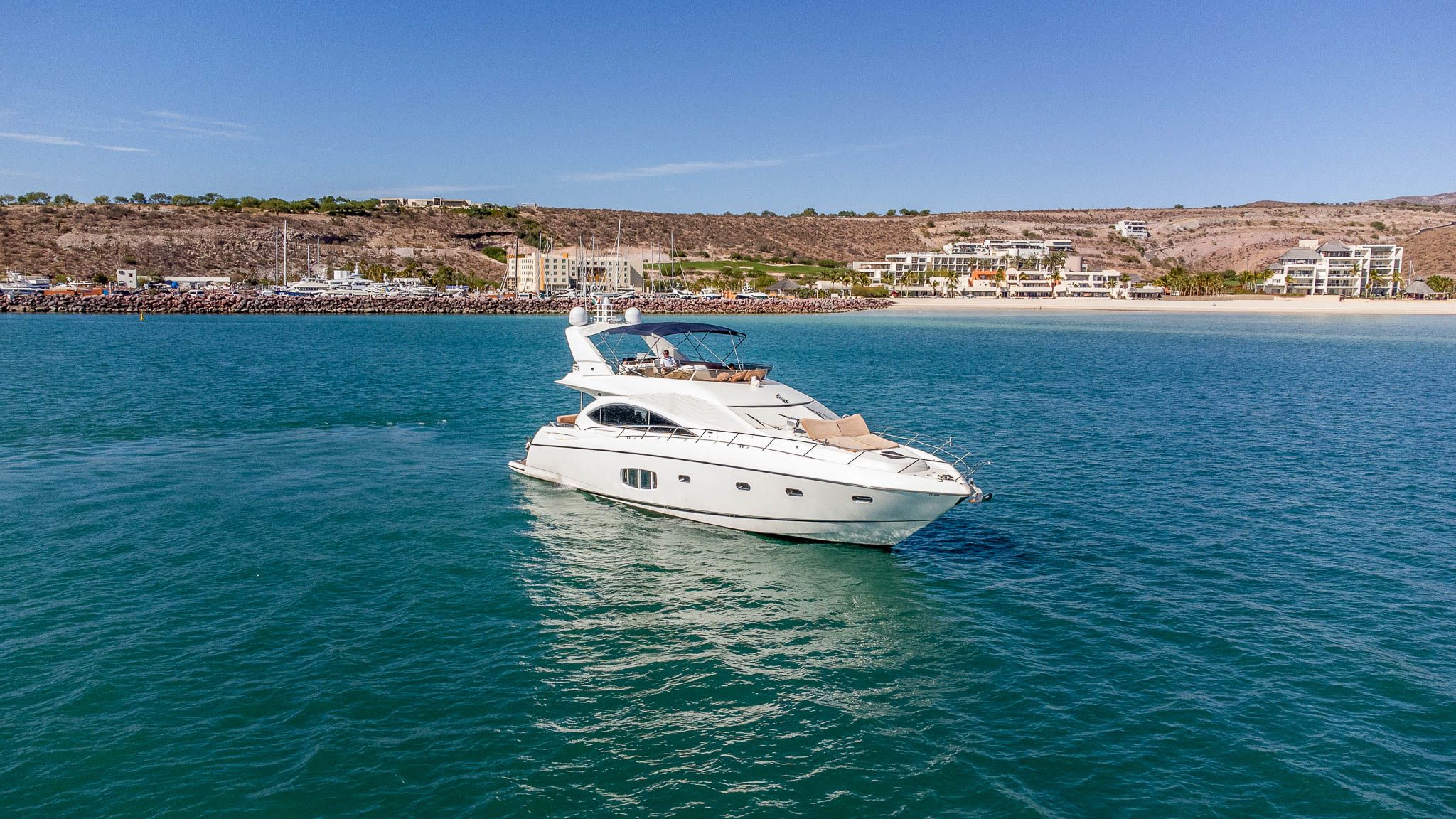 Sunseeker 75 | Bar&Co