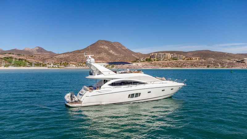 Sunseeker 75 | Bar&Co