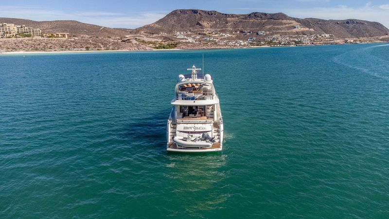 Sunseeker 75 | Bar&Co