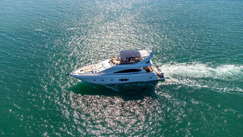 Sunseeker 75 | Bar&Co