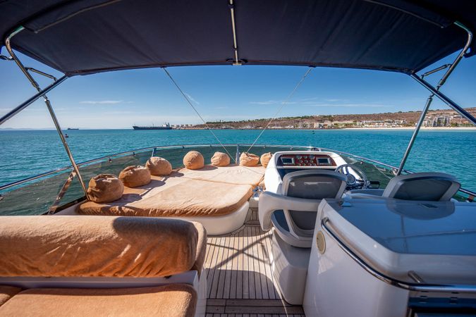 Sunseeker 75 | Bar&Co