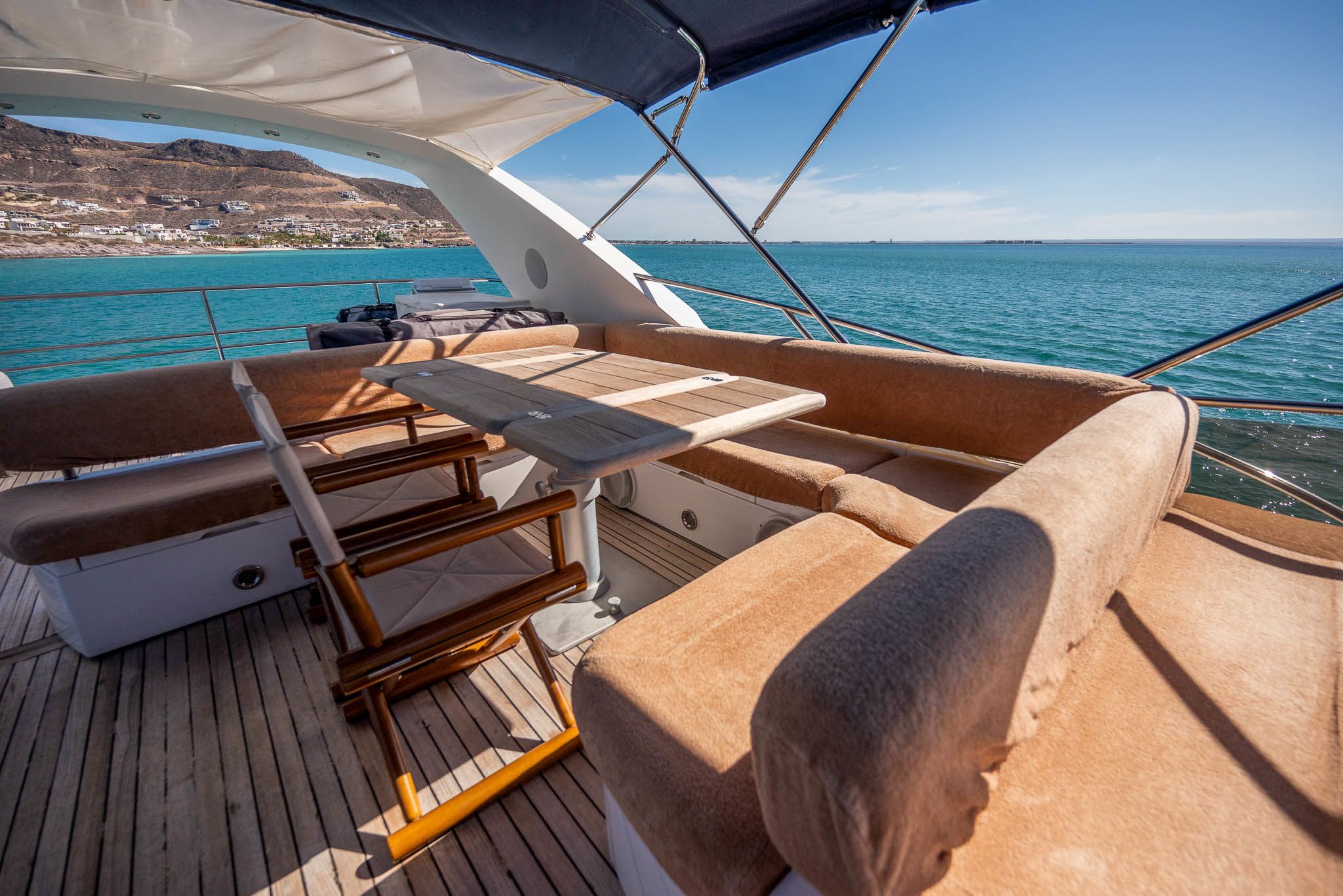 Sunseeker 75 | Bar&Co