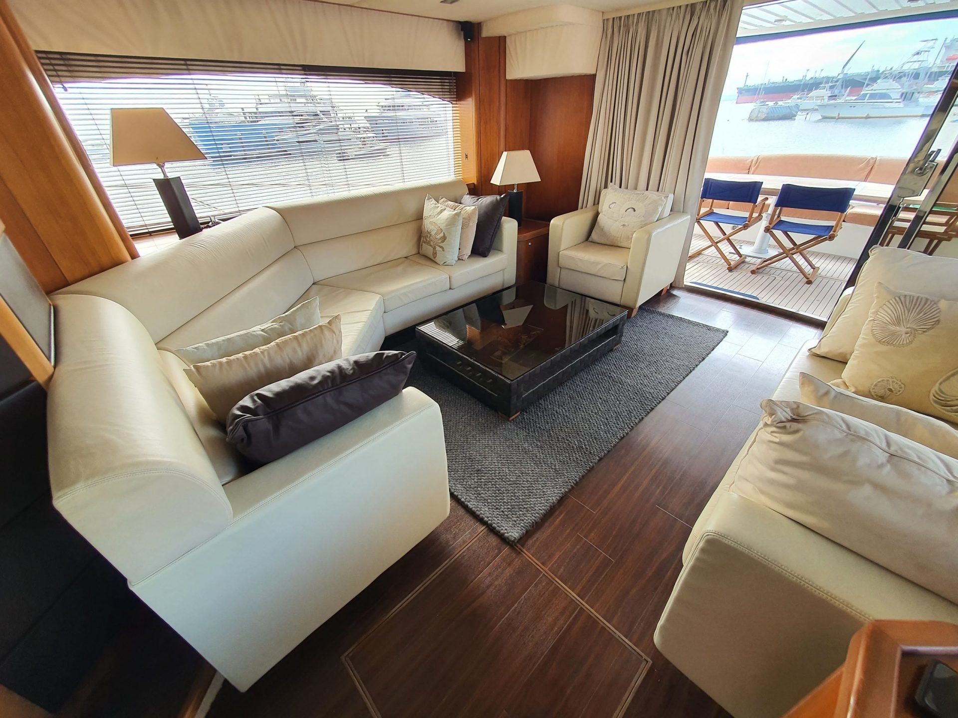 Sunseeker 75 | Bar&Co