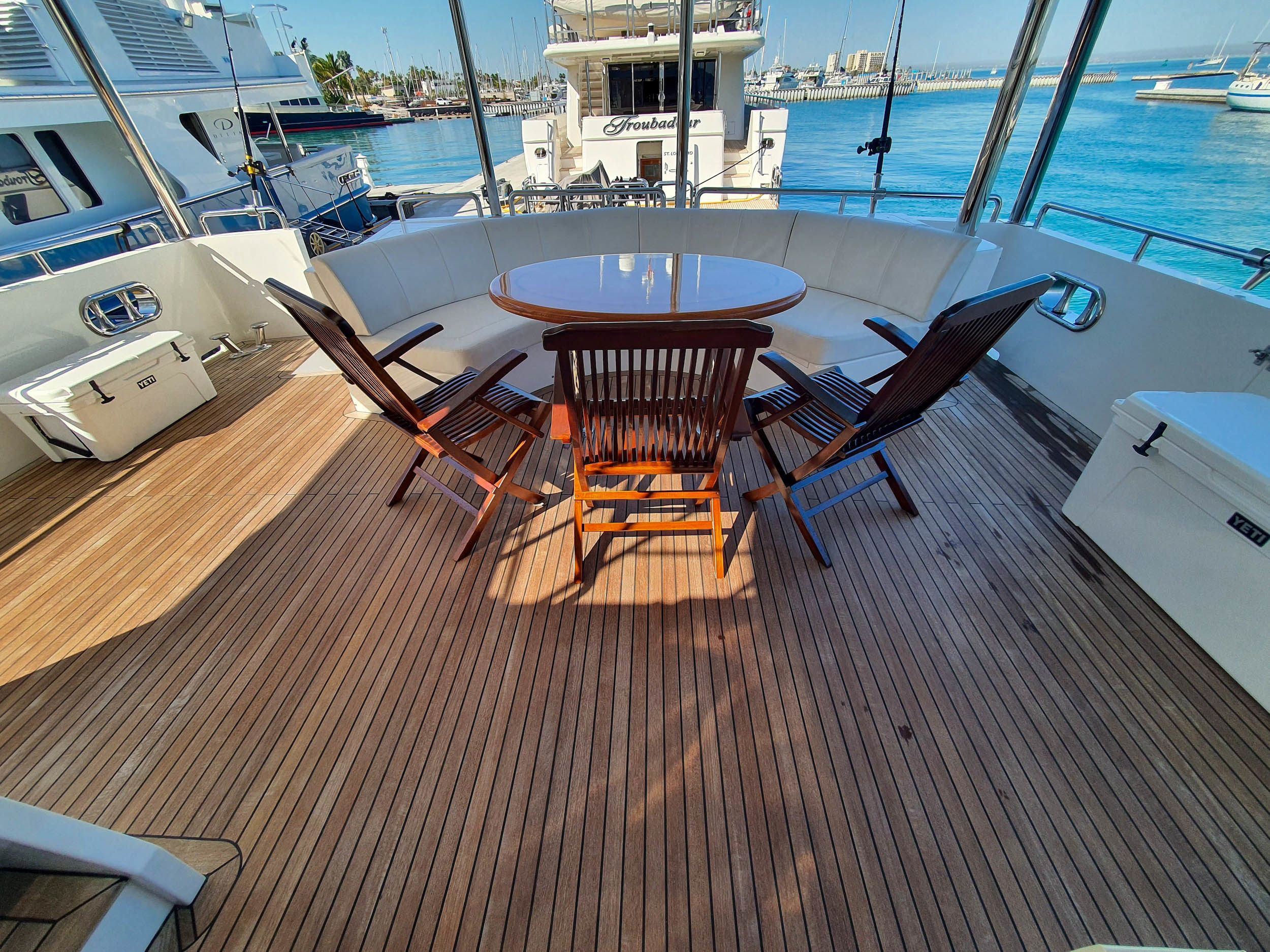 President 870 | Loretta