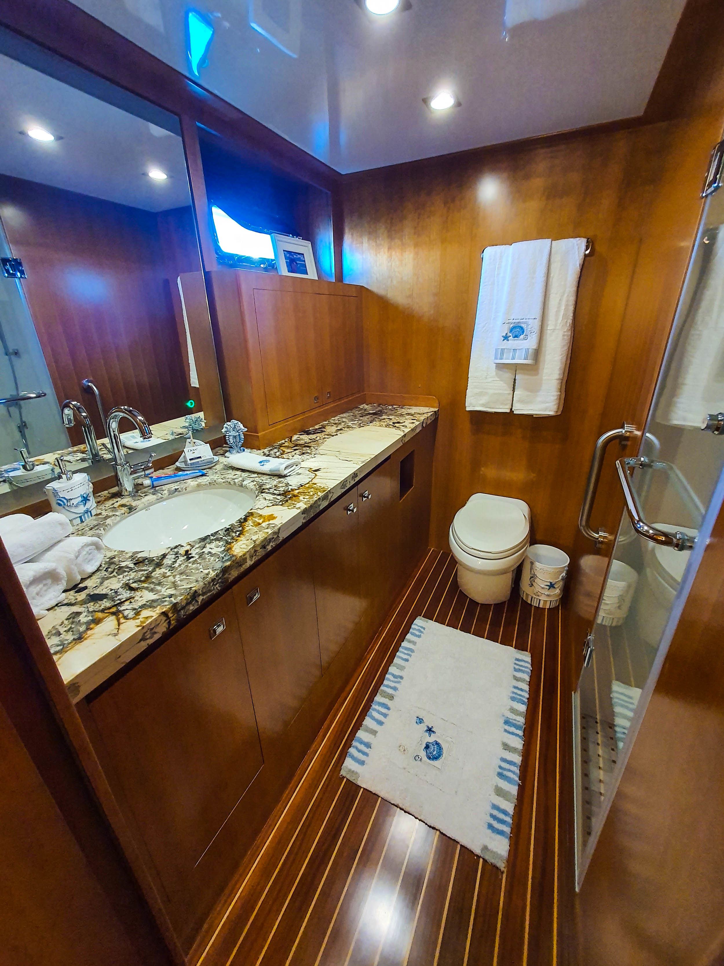 President 870 | Loretta