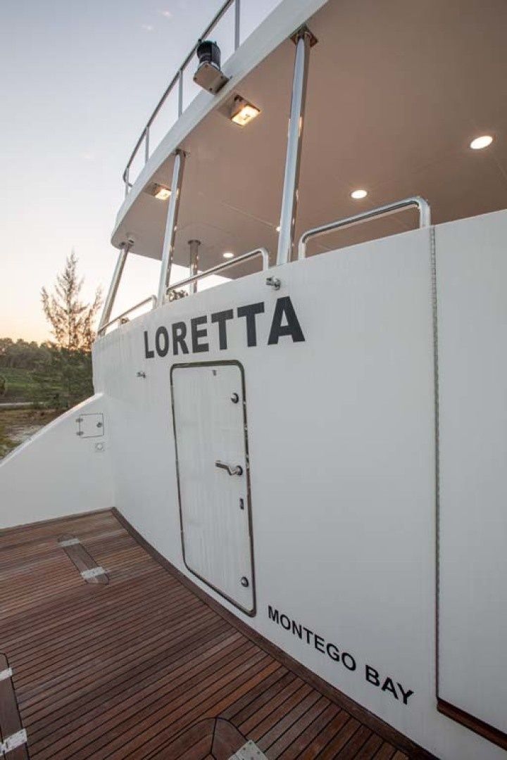 President 870 | Loretta