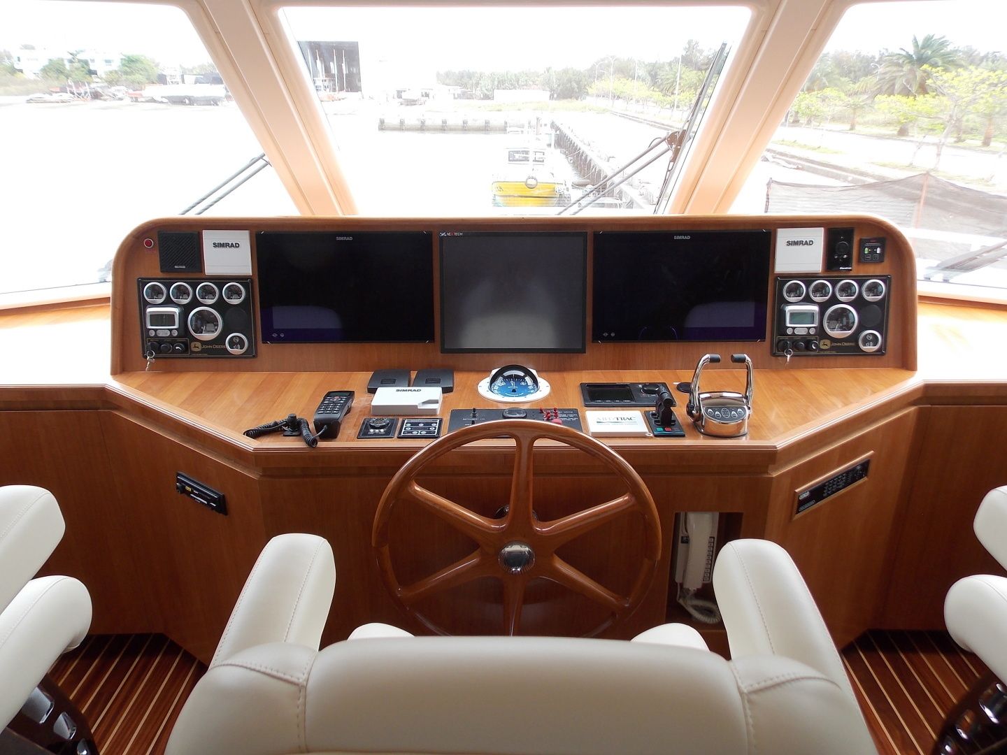 President 870 | Loretta