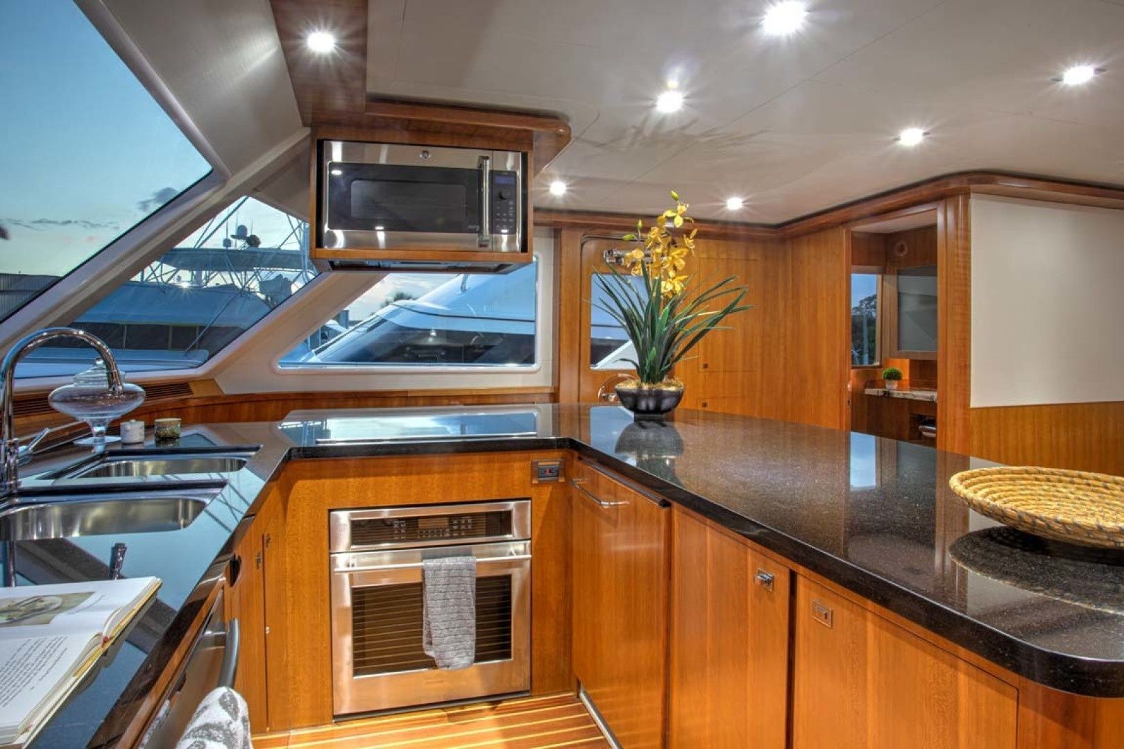 President 870 | Loretta