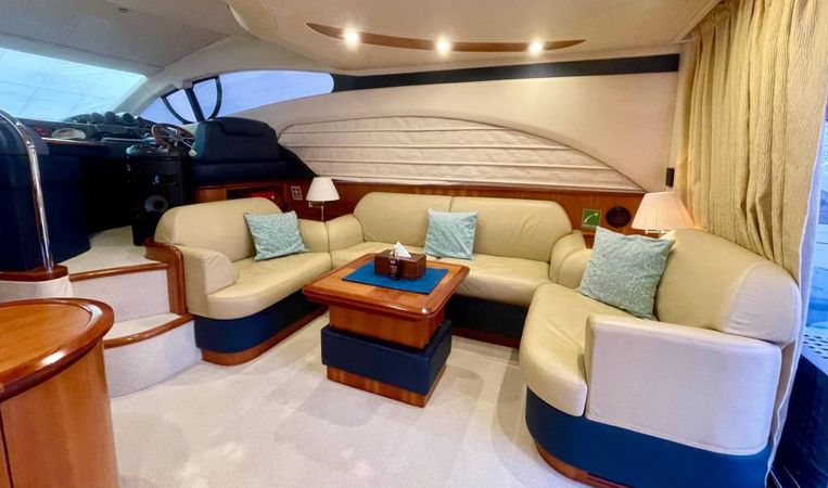 Azimut 50 Fly | Grand Crew