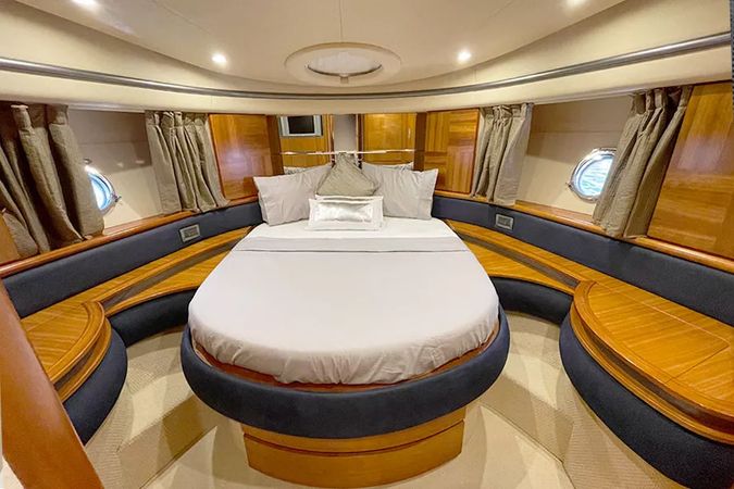 Azimut 50 Fly | Grand Crew