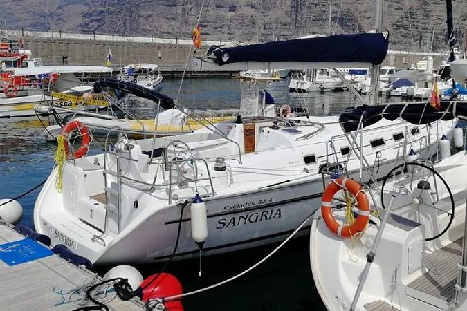 Beneteau Cyclades 43.4 | Sangria