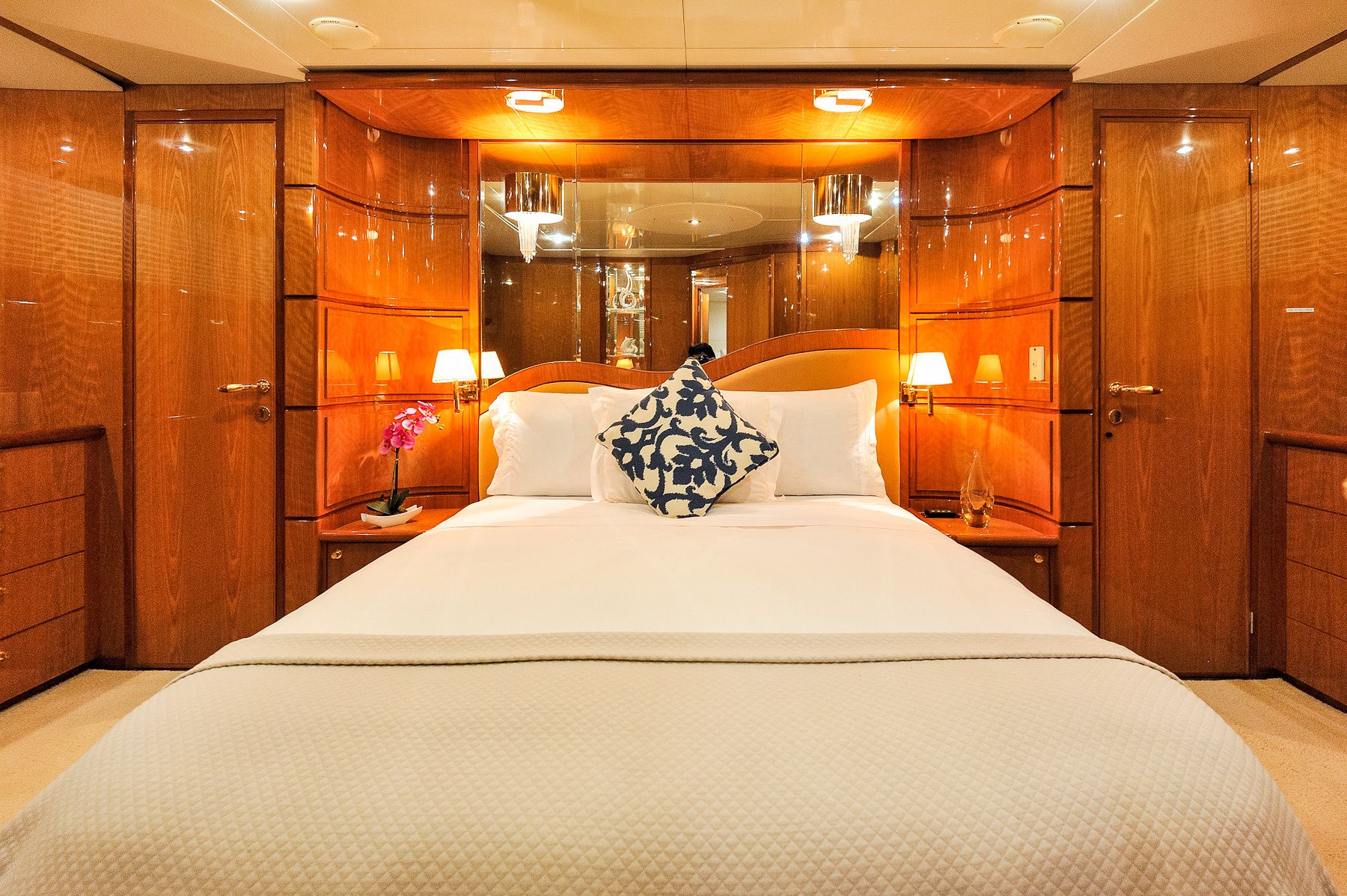 Hershine Marine 85 | Contessa