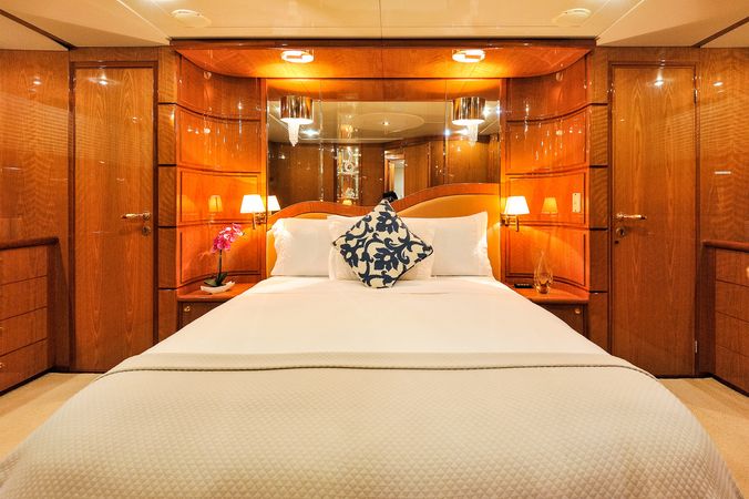 Hershine Marine 85 | Contessa
