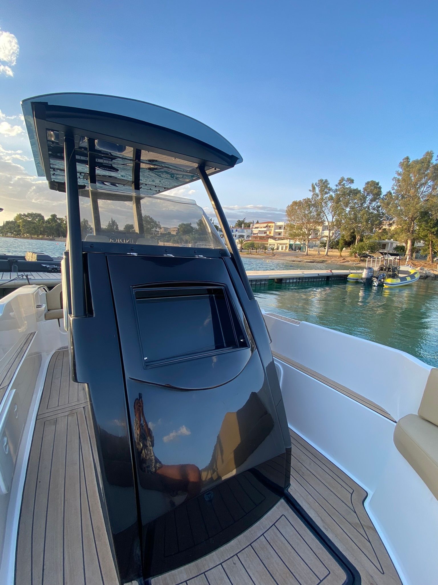 Indigo 32 S | Therapy