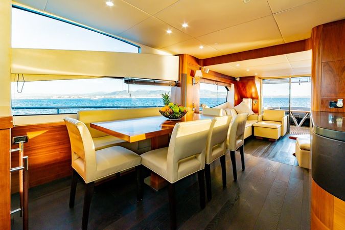 Sunseeker 80 | Savi 2