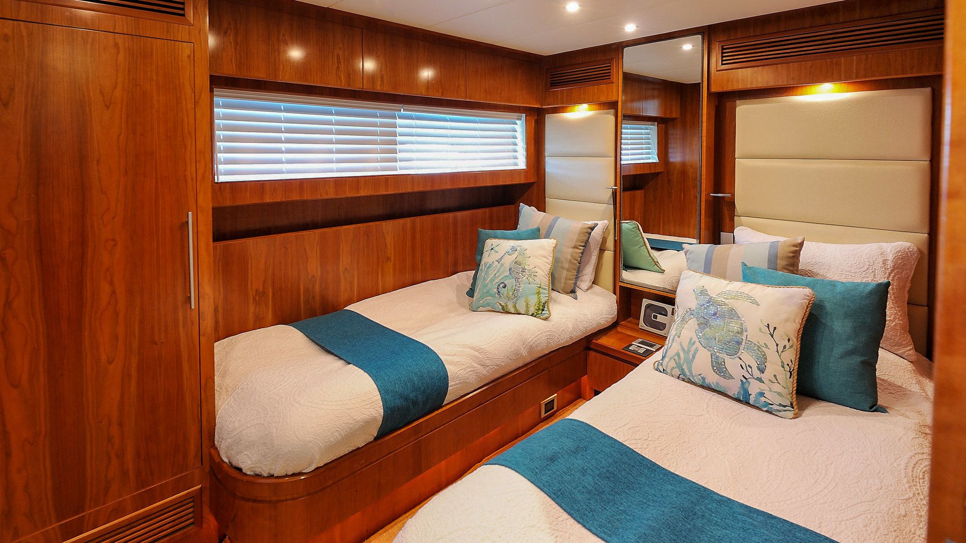 Rodriguez Conam 75 | Solange