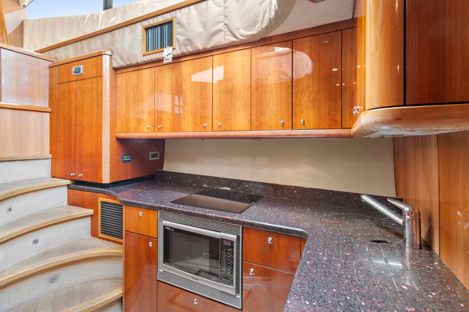 Sunseeker Manhattan 50 | Vesper