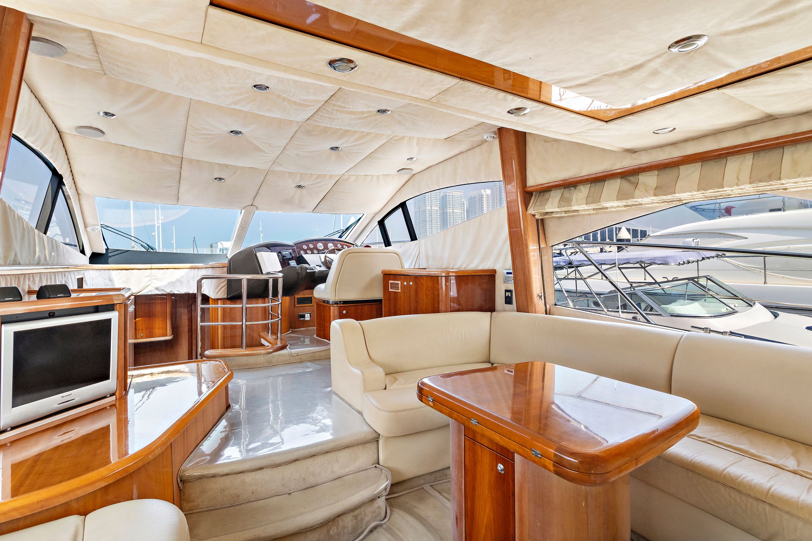 Sunseeker Manhattan 50 | Vesper