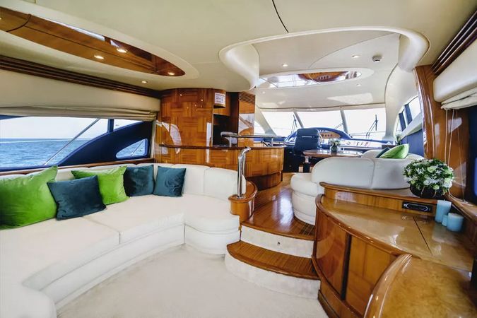 Azimut 62 Fly | Lucky Star