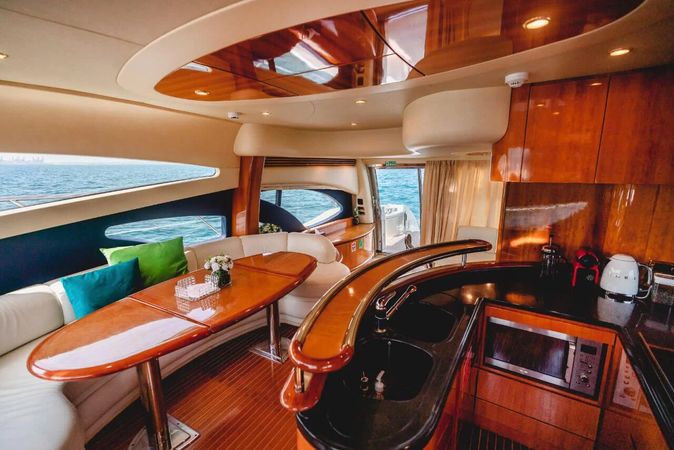 Azimut 62 Fly | Lucky Star