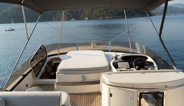 Sunseeker Manhattan 64 | Eylul