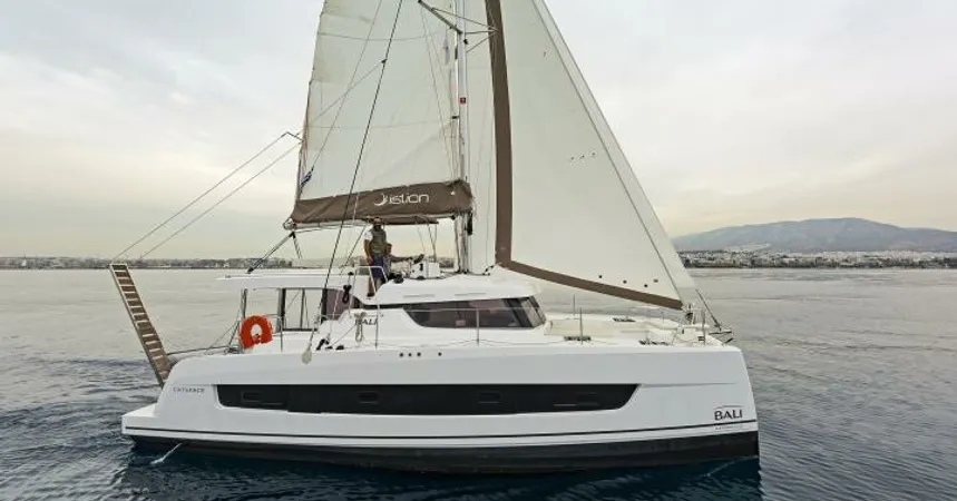 Bali Catspace | Waterlily4