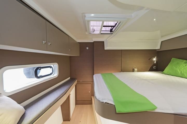 Bali Catspace | Waterlily13