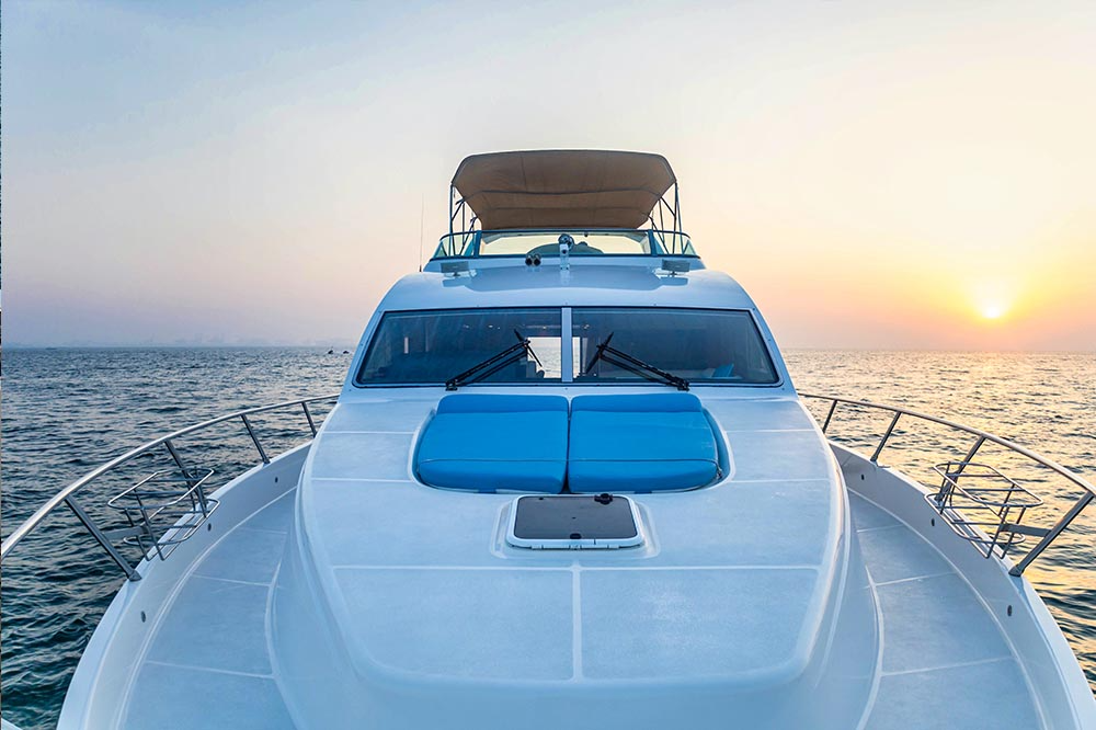 Gulf Craft Majesty 63 | DT 2000
