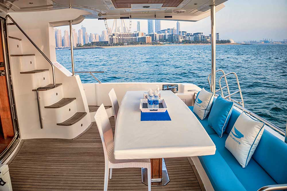 Gulf Craft Majesty 63 | DT 2000
