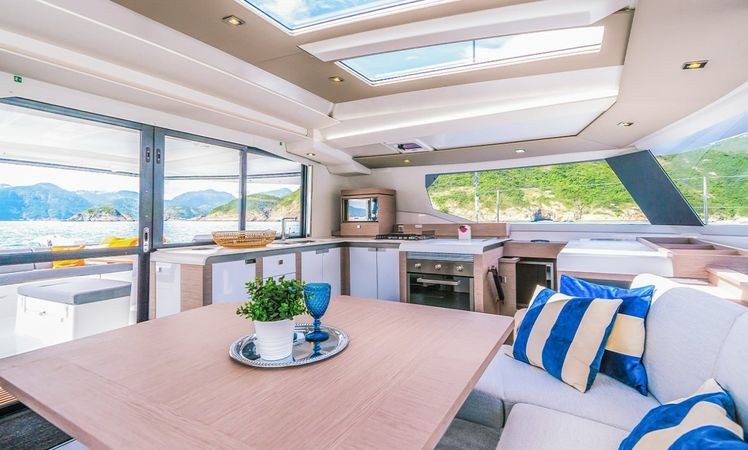 Fountaine Pajot Tanna 47 | Sirius