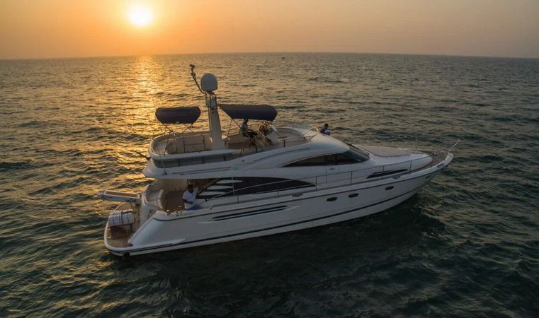 Fairline 65 | DT1753