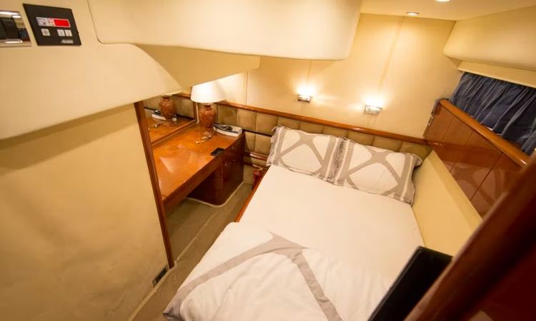 Fairline 65 | DT1753