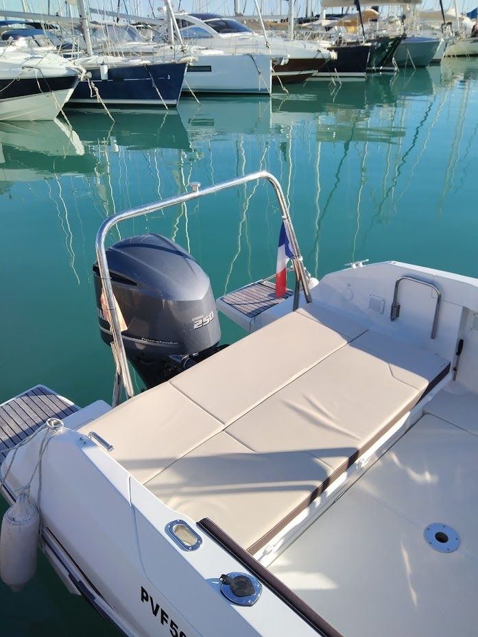 Beneteau Flyer 7.7 | Ti Ama 2