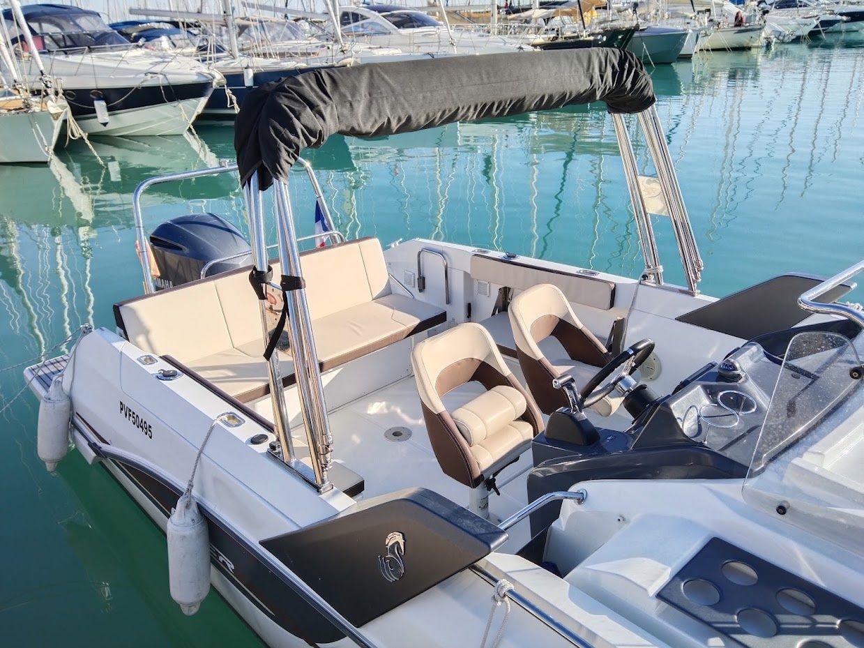 Beneteau Flyer 7.7 | Ti Ama 2