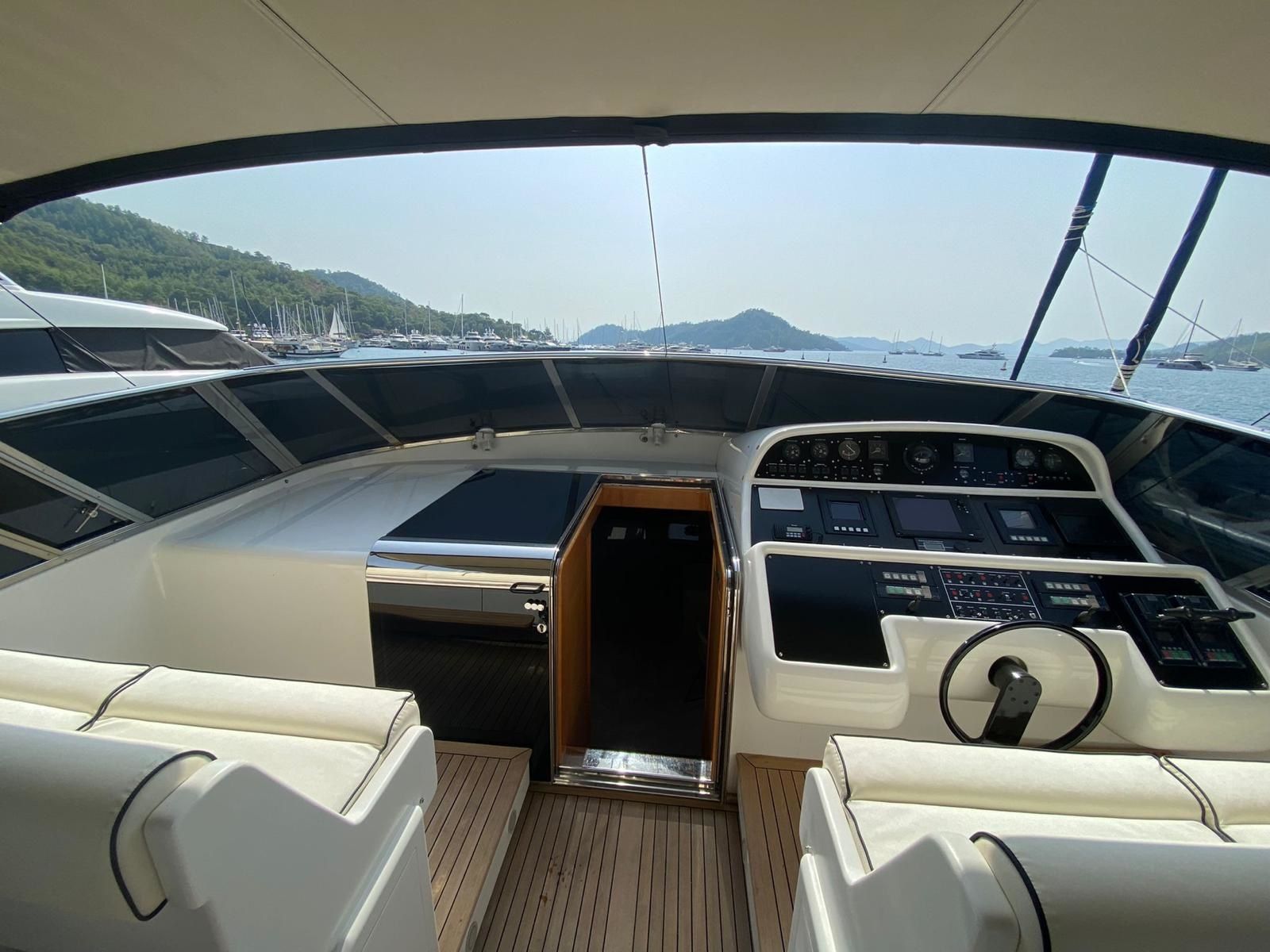 Mangusta 108 | Silence