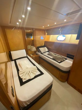 Mangusta 108 | Silence