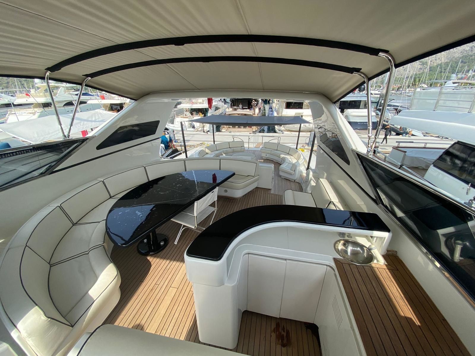 Mangusta 108 | Silence