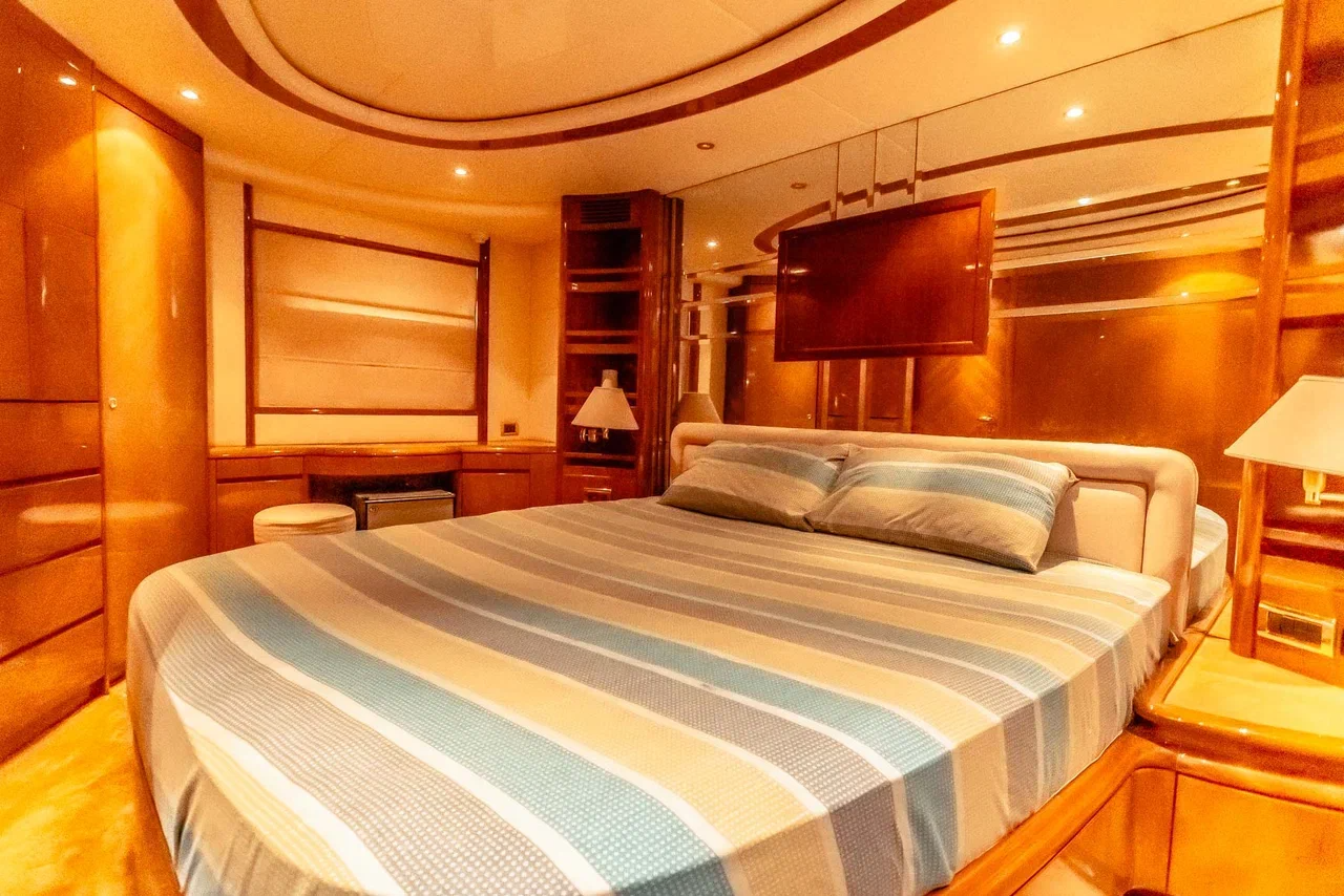 Azimut 80 | DT1885