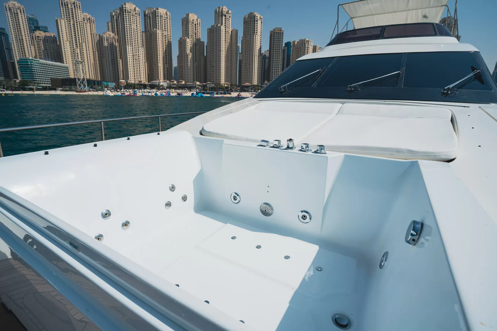 Azimut 80 | DT1885