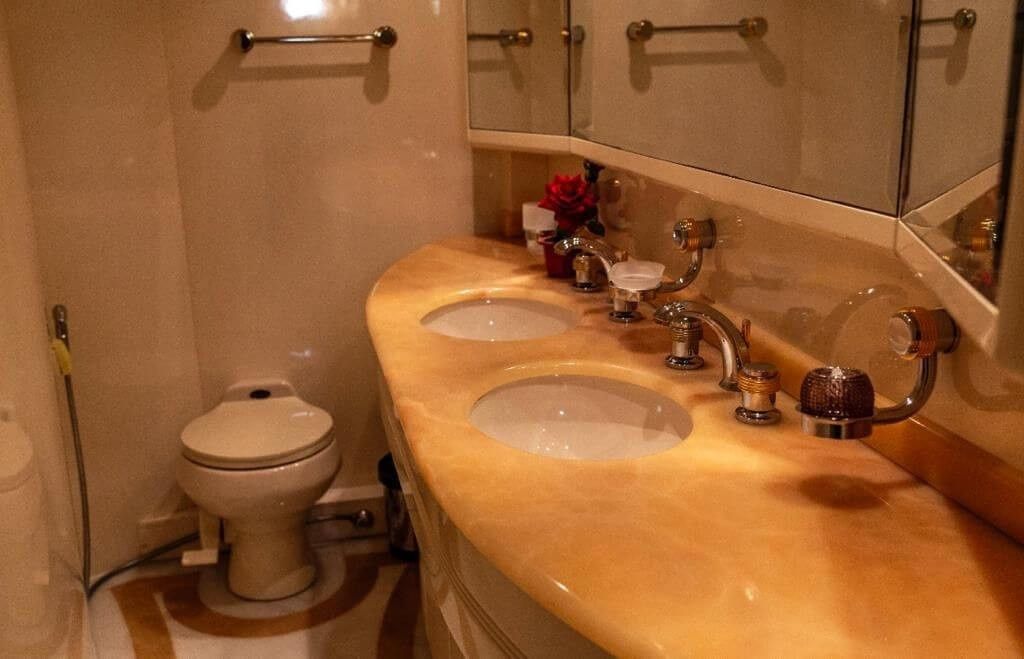 Azimut 80 | DT1885