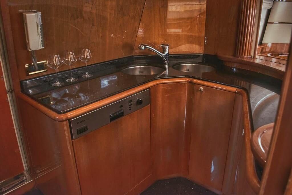 Azimut 80 | DT1885