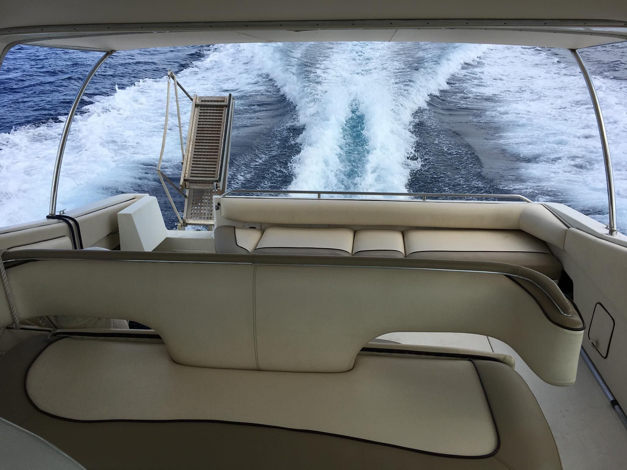 Sea Ray 455 Sundancer | Octapus