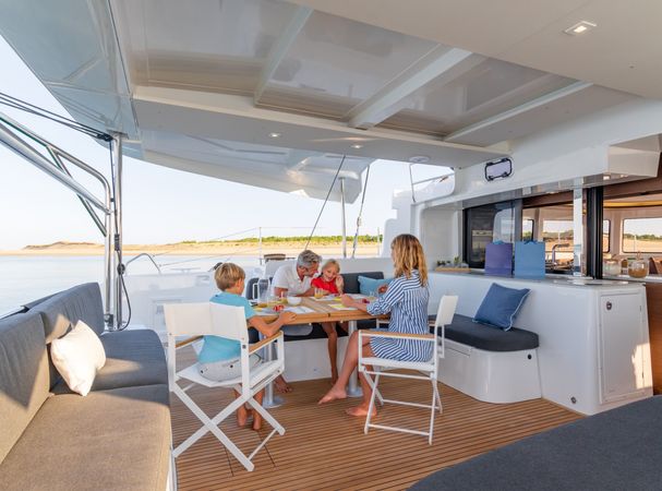 Lagoon 46 | Seven Seas