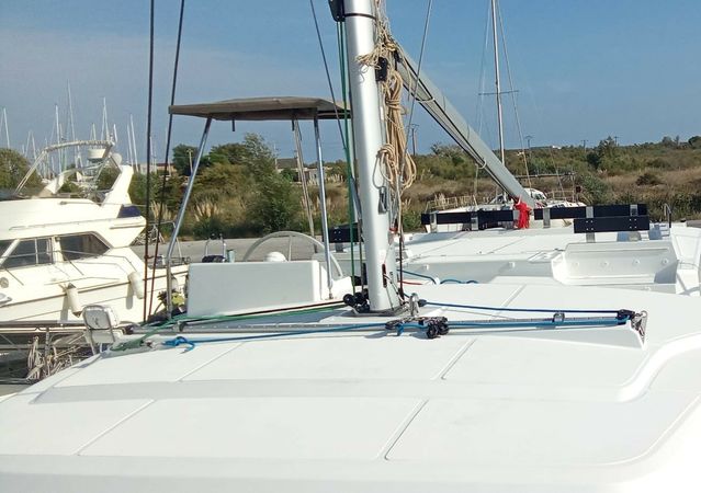 Bali Catspace | Kris Boat