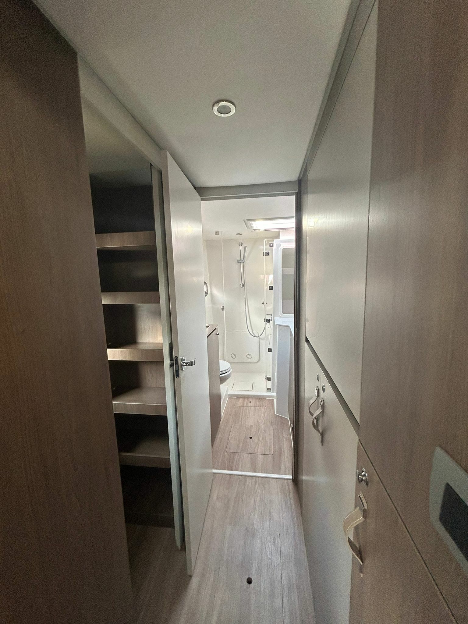 Bali Catspace | Kris Boat