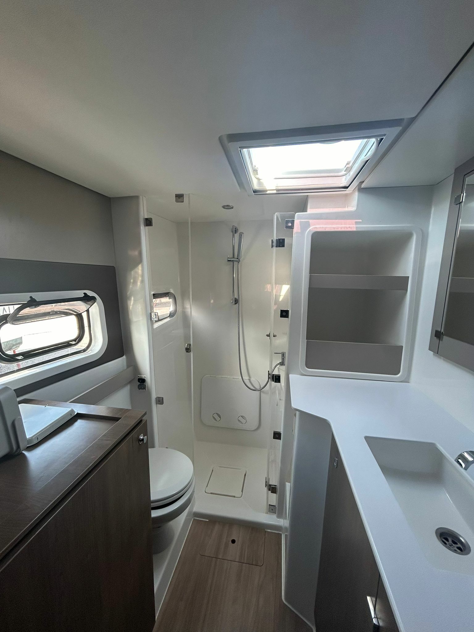 Bali Catspace | Kris Boat