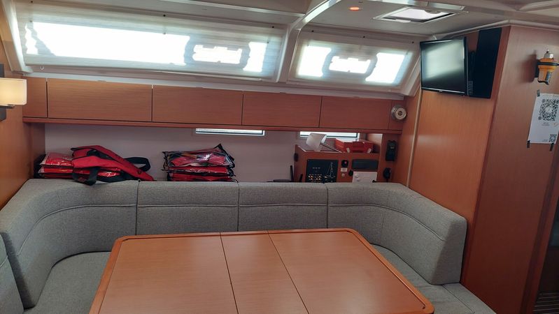 Bavaria Cruiser 46 | Unicorn