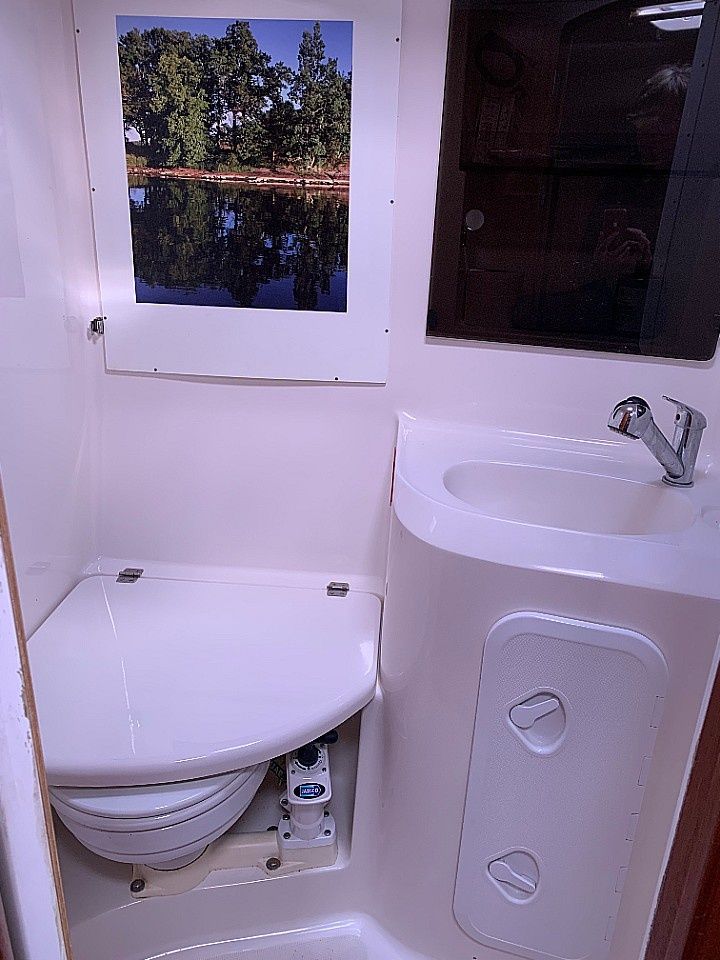 Delphia 40 | Lady in Red