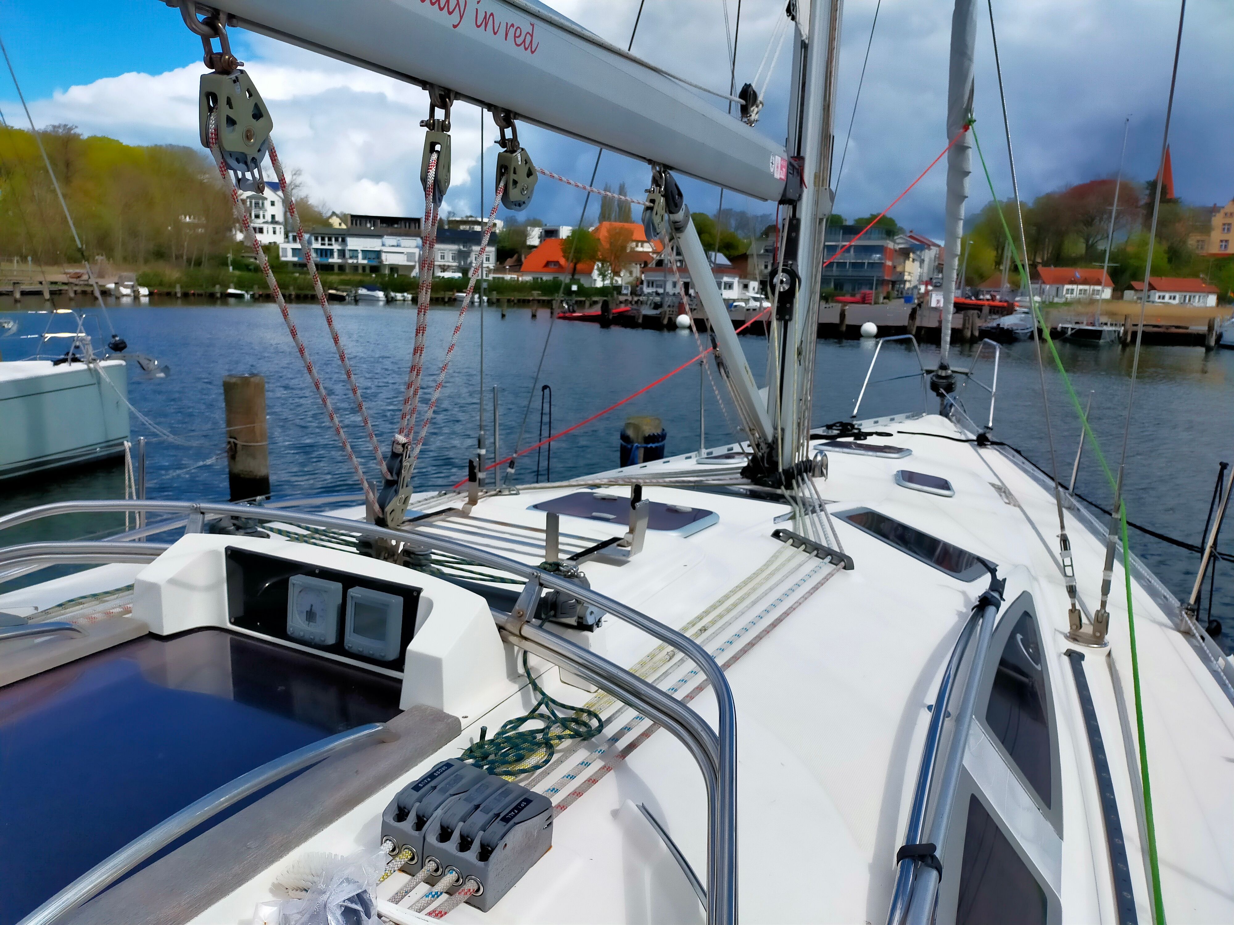 Delphia 40 | Lady in Red