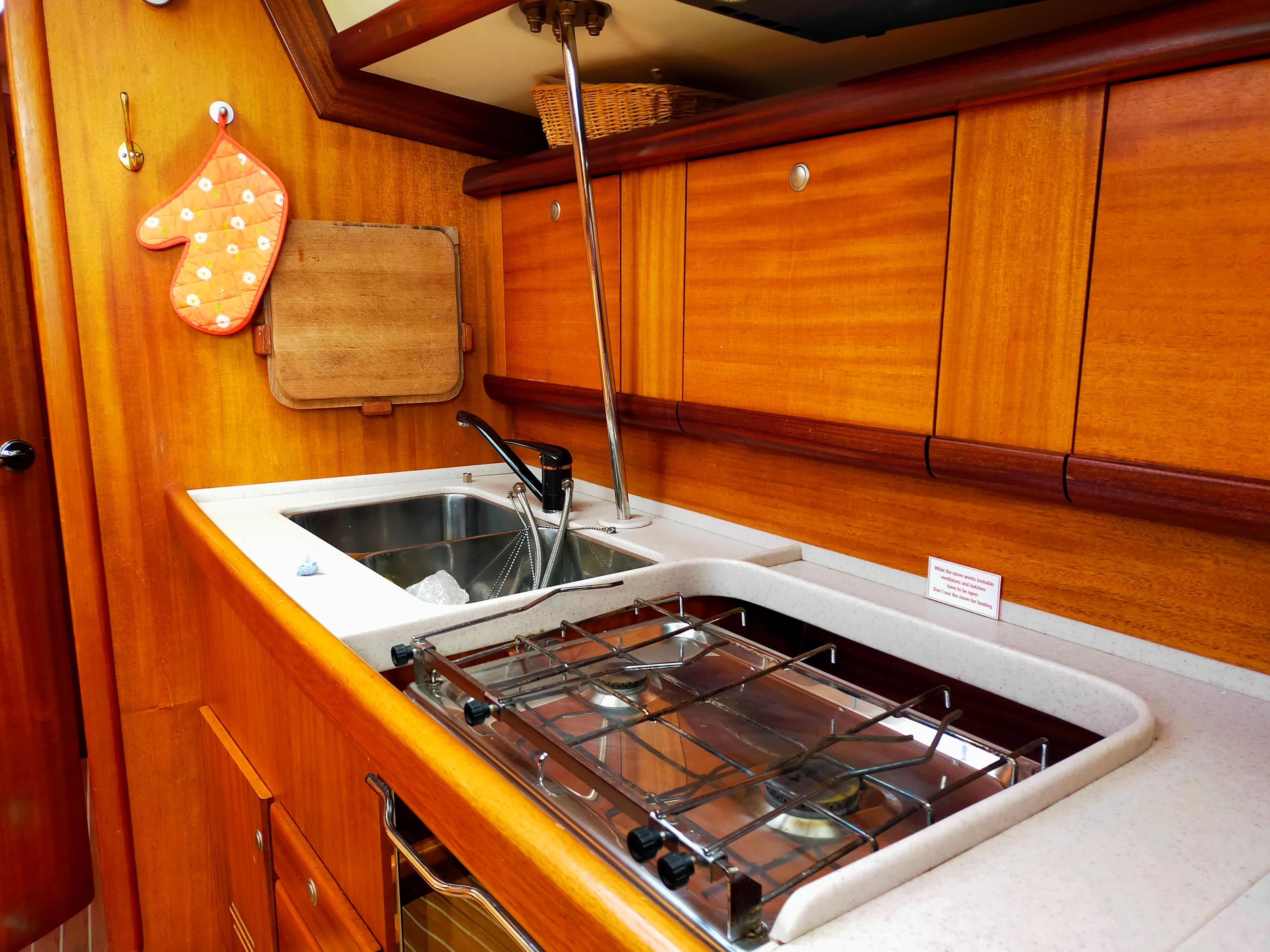 Delphia 40 | Lady in Red